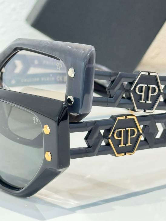 Picture of Philipp Plein Sunglasses _SKUfw80443817fw